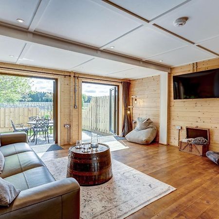 Buttercup Lodge Benson Ngoại thất bức ảnh