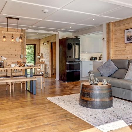 Buttercup Lodge Benson Ngoại thất bức ảnh